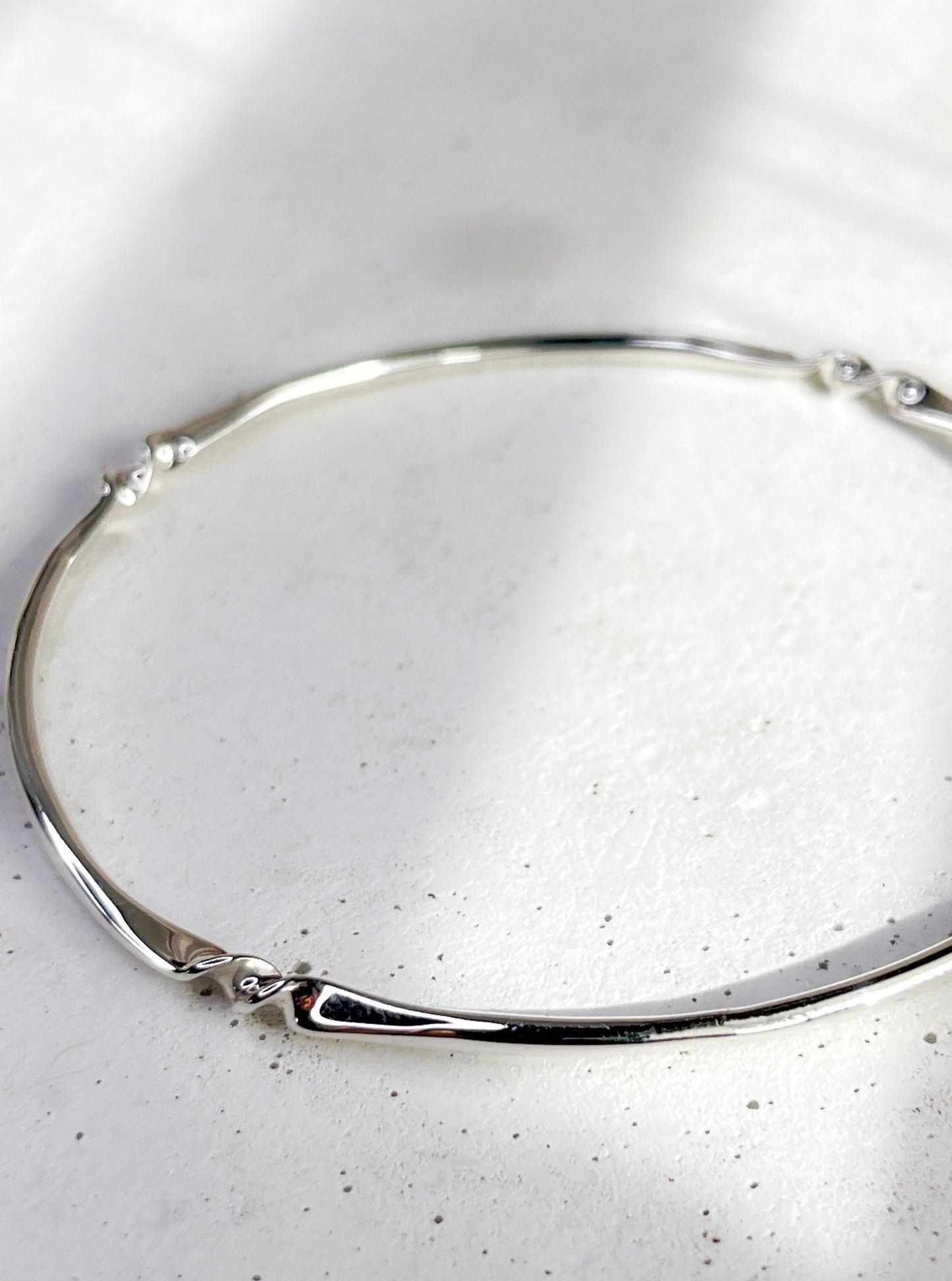 Sterling Silver Twist Flow Bangle