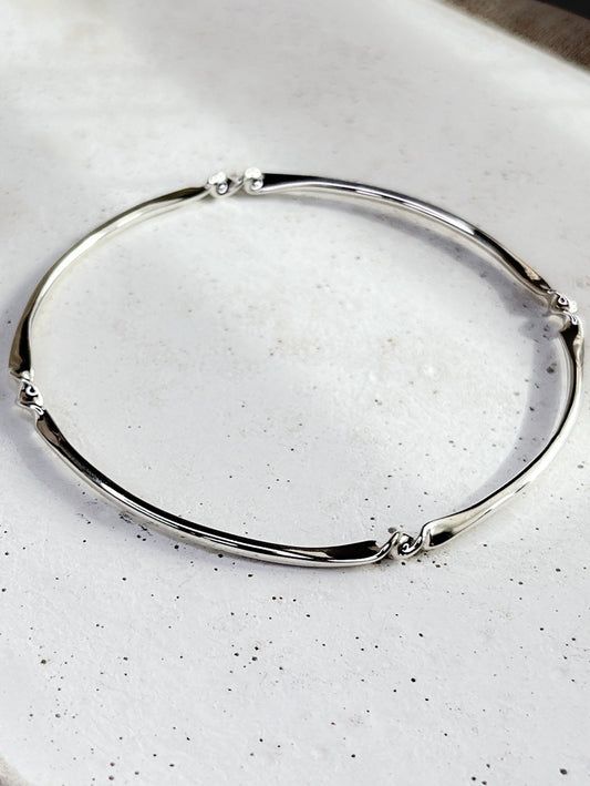 Sterling Silver Twist Flow Bangle