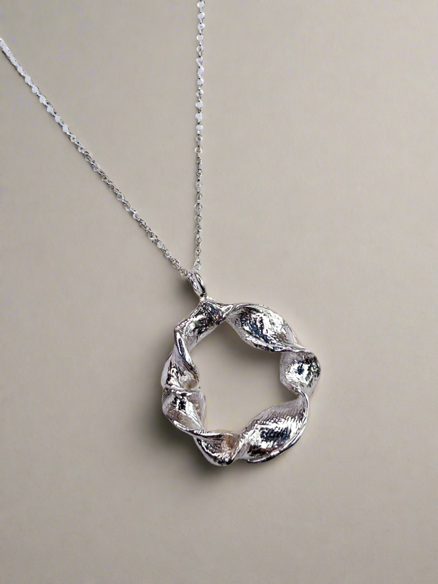 Sterling Silver Flow Twist Pendant Necklace