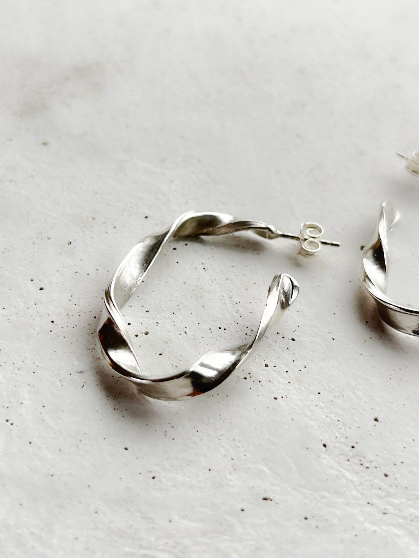 Sterling Silver Organic twist Oval Hoop Earrings